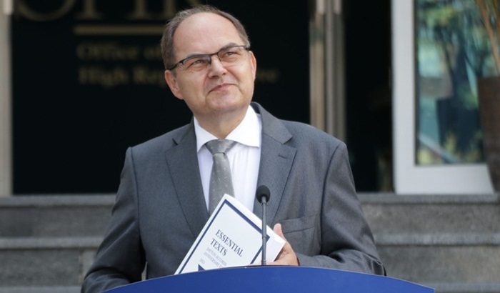 Schmidt: BiH se mora vratiti na političku agendu međunarodne zajednice i EU