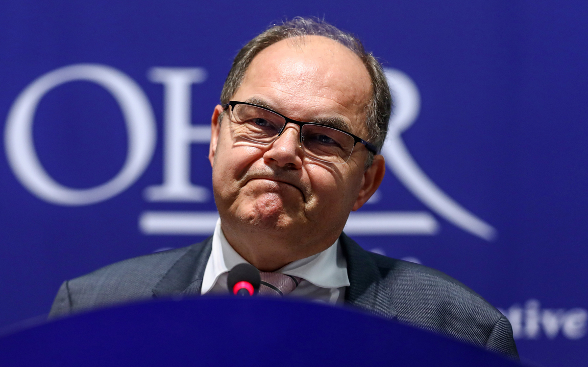 Schmidt će sutra biti saslušan i u Londonu, ovo obraćanje je otvoreno za javnost