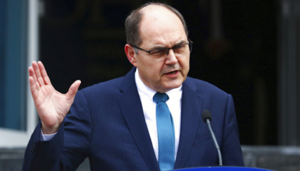 Schmidt: Činjenice u vezi sa Srebrenicom su jasne i dobro utvrđene