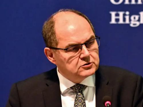 Schmidt: Dodiku se moraju postaviti granice