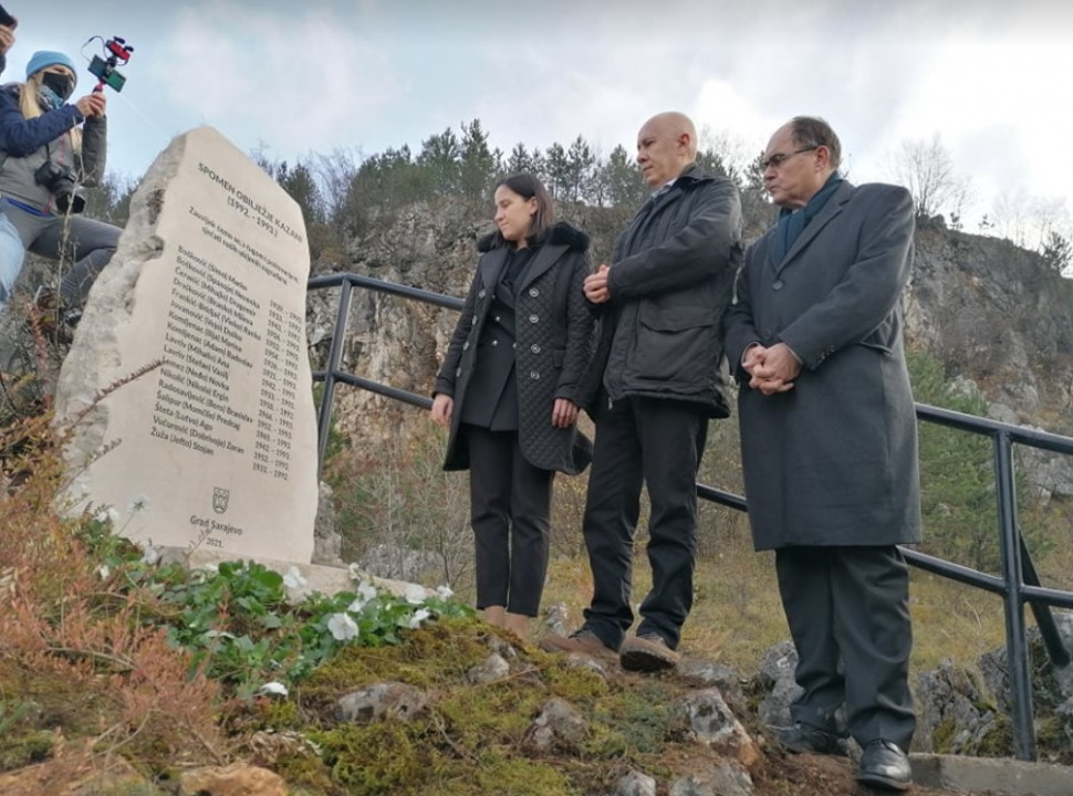 Schmidt, Karić i Dunović otkrili spomenik na Kazanima