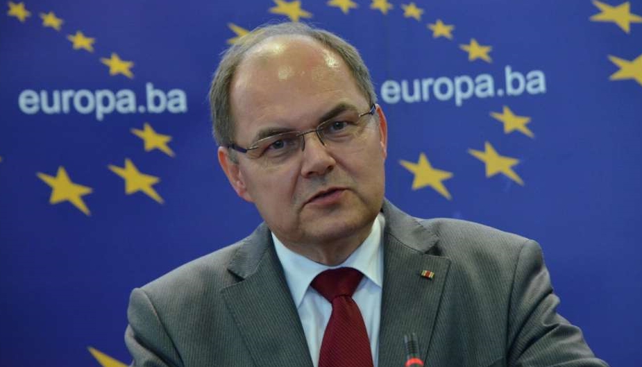 Schmidt o sastanku u Briselu: Sporazum ide u pravcu napretka