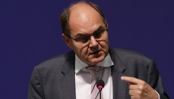 Schmidt: Ovo je 'crvena linija' za korištenje bonskih ovlasti