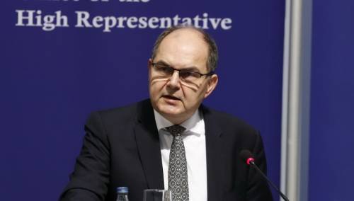 Schmidt: Pasoša RS neće biti, sankcije se samo donesu!