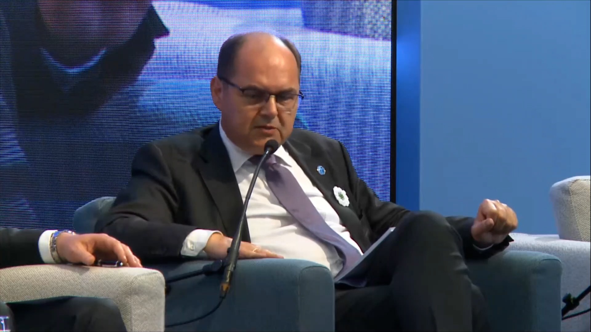 Schmidt: Poruka onima koji fantaziraju o novim granicama u BiH – gotovo je!