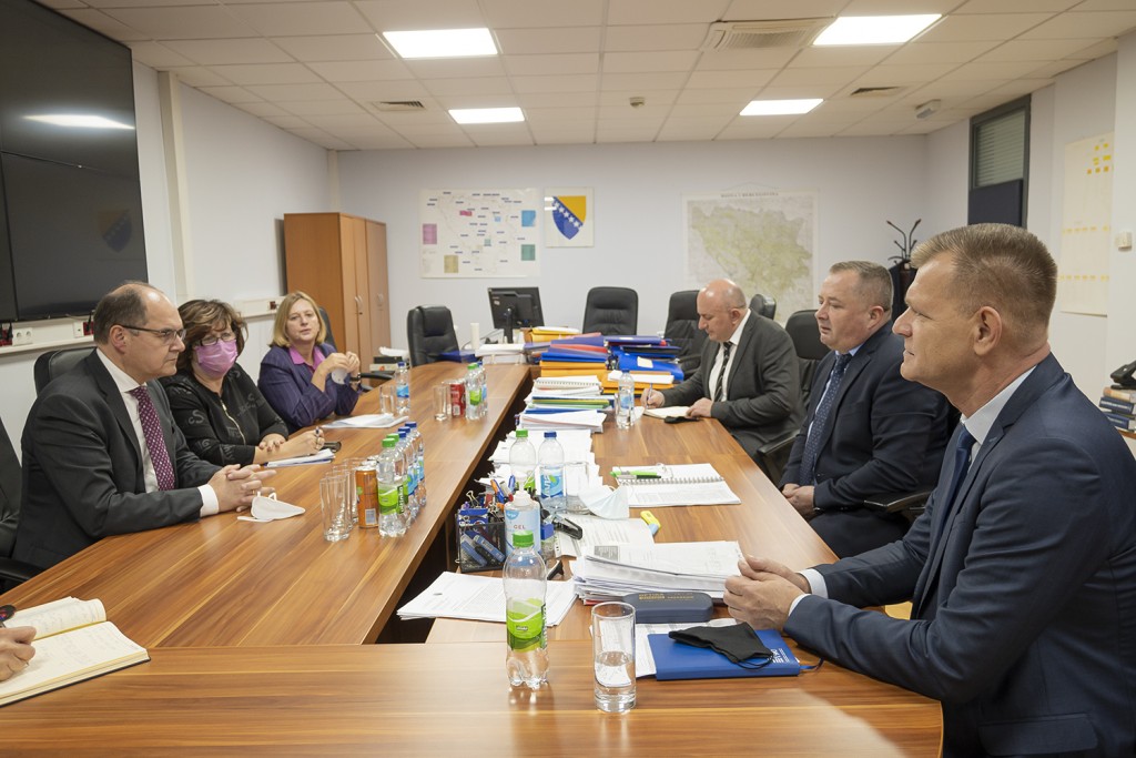 Schmidt posjetio tri ključne državne institucije u Banjoj Luci