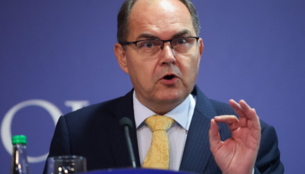 Schmidt o 9. januaru: Može imati posljedice po vlasti RS