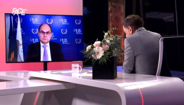 Schmidt: Raditi na tome da se budućnost u BiH odvija bez Dodika