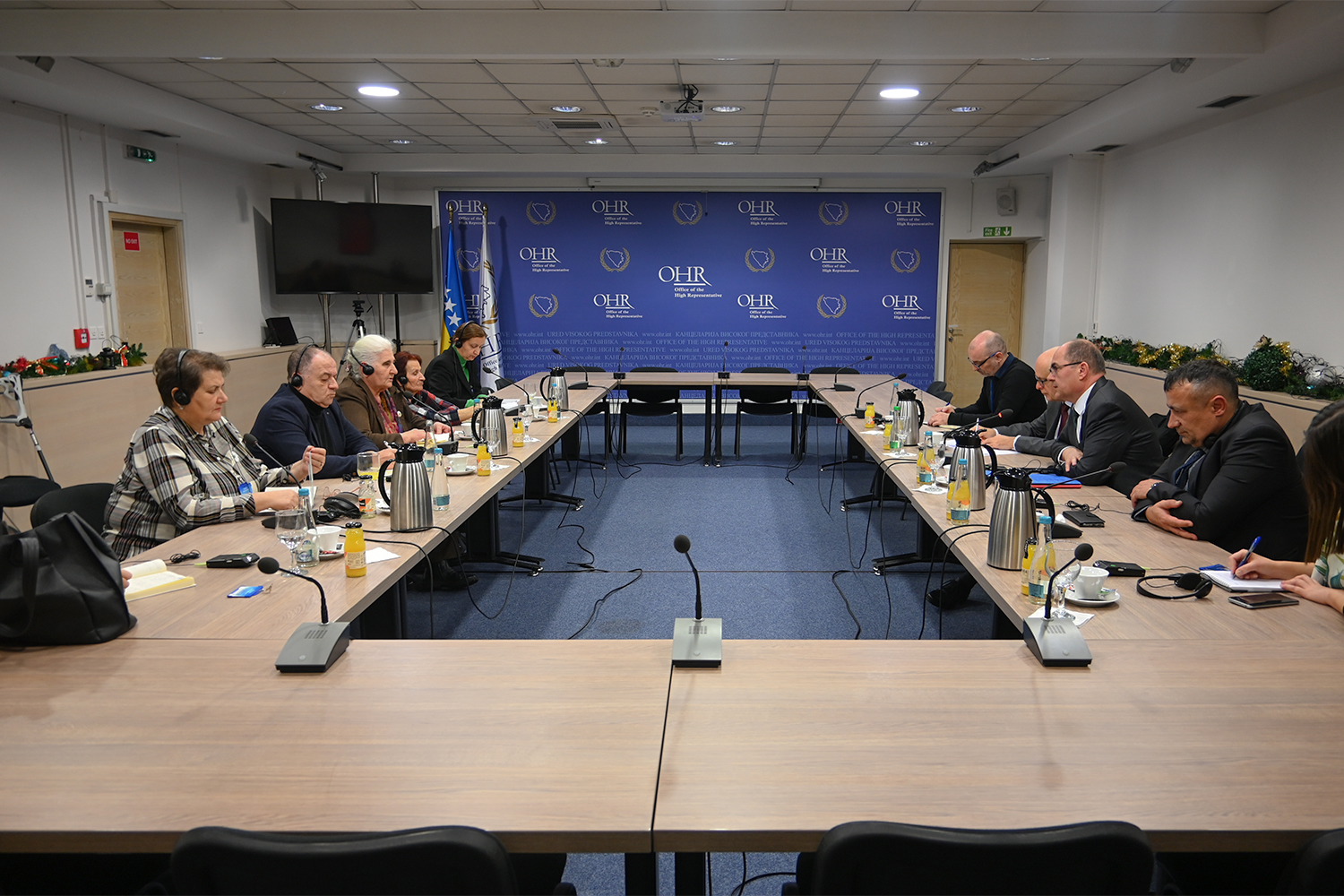 Schmidt razgovarao sa predstavnicama majki enklava Srebrenica i Žepa