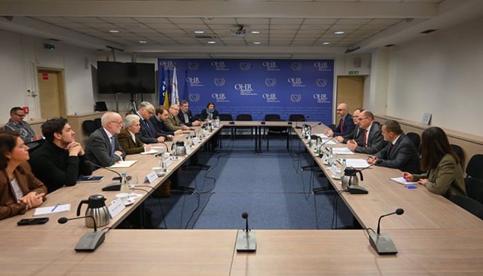 Schmidt sa delegacijom Odbora za odbranu njemačkog Bundestaga