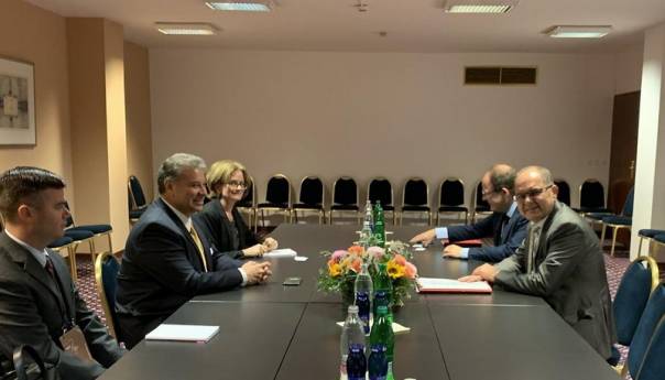 Schmidt se na Bledu sastao sa Escobarom