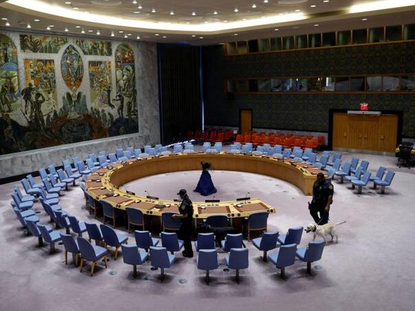 Schmidt se ne obraća: Šta će se danas dešavati u UN-?