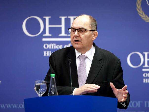 Schmidt se oglasio o 'dogovoru' lidera o Izbornom zakonu