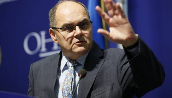 Schmidt suspendovao Zakon o nepokretnoj imovini RS