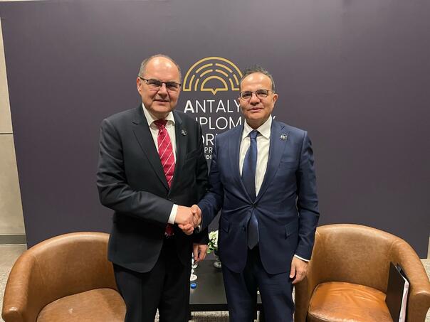 Schmidt u Antaliji: Vlasti RS-a dovele BiH u najozbiljniju krizu nakon Dejtona