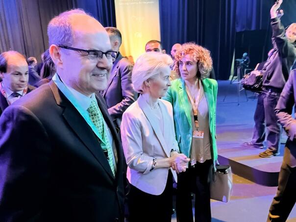 Schmidt u Valenciji: Pravni okvir BiH nije tema pregovora, već jačanja