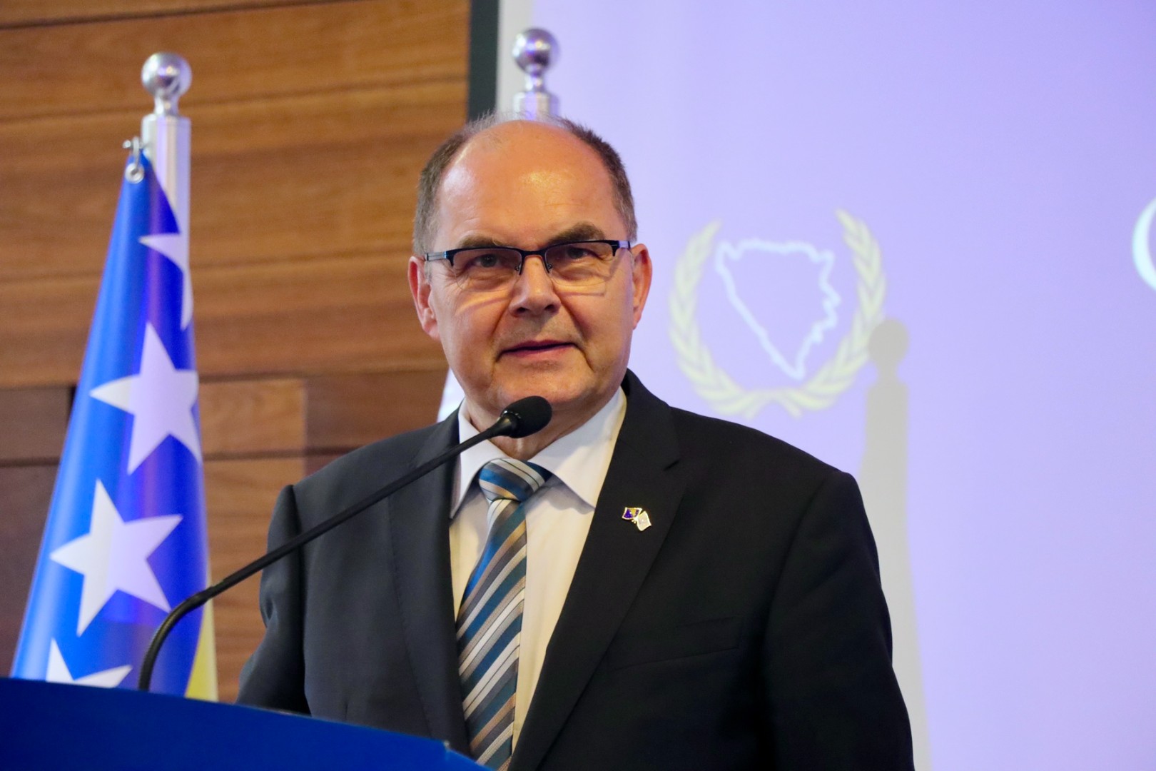Schmidt za izraelski medij o rabinima, Sarajevu, Iranu …