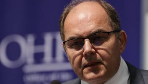 Schmidt zahvalio Bidenu, Merkel, Londonu: Država BiH je kičma!