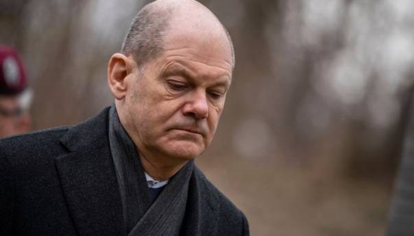 Scholz: Evropa trenutno ne može bez ruskog plina