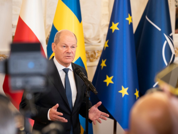 Scholz: Muskova podrška krajnjoj desnici ugrožava demokratiju