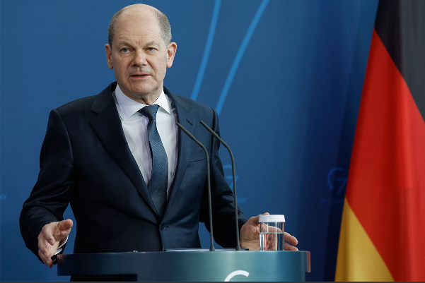 Scholz na summitu G7: Nastavljamo pružati podršku Ukrajini