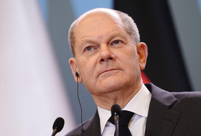 Scholz: Njemačka neće slati vojne avione Ukrajini