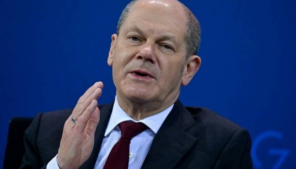 Scholz ponovio apel Putinu da zaustavi rat u Ukrajini