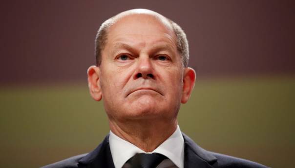 Scholz: Putin ne pokazuje znakove da je spreman za mir