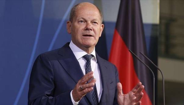 Scholz u inauguralnoj posjeti Kini u jeku briga zbog njemačke ovisnosti