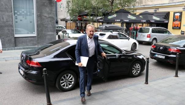 SDA danas utvrđuje liste za lokalne izbore: Ovo su kandidati