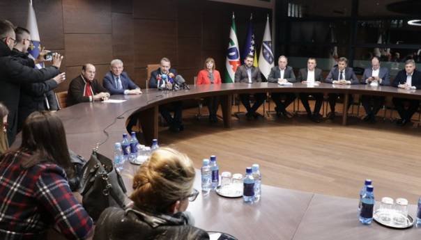 SDA: Entiteti nemaju pravo da kontrolišu granice