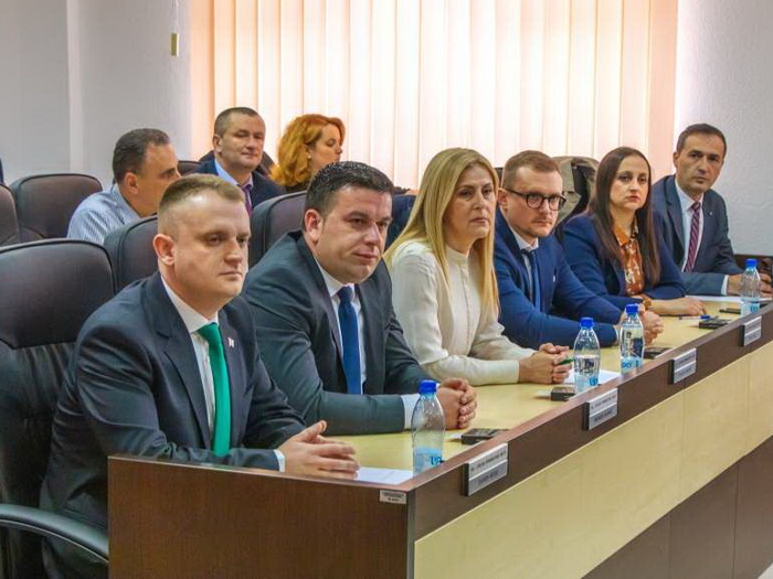 SDA i NES-PDA vodeće u USK, osam političkih subjekata prelazi izborni prag
