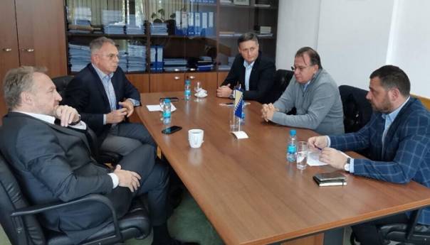 SDA i SDP najavili mogućnost povlačenja iz pregovora o Izbornom zakonu