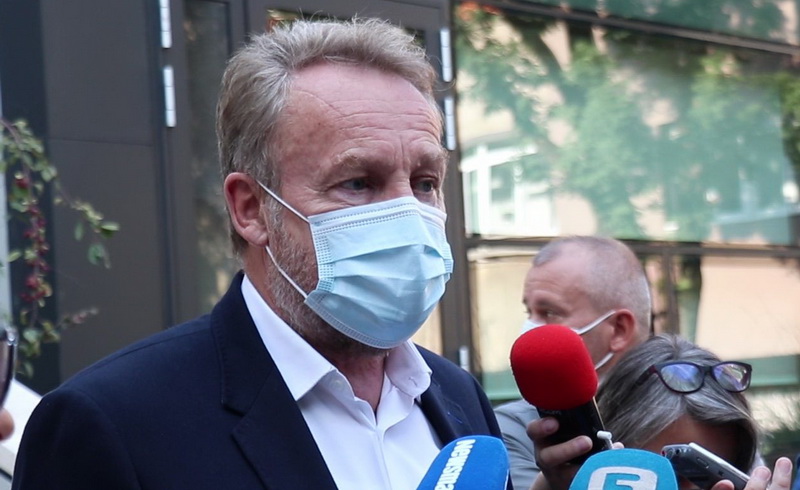 SDA je dala šansu Čampari, teško da će nakon ovoga ostati u SDA