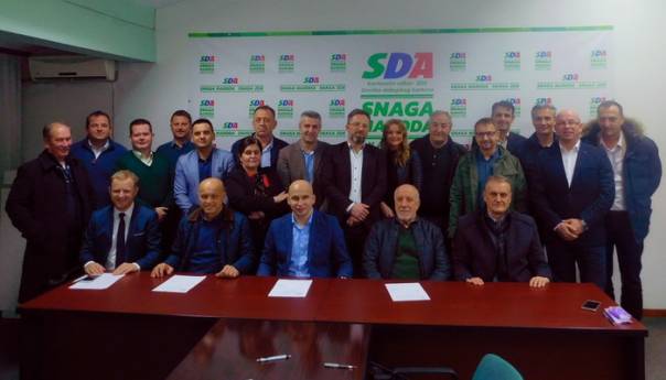 SDA: Kasumović da odgovori građanima zašto blokira Zenicu i grubo krši zakon