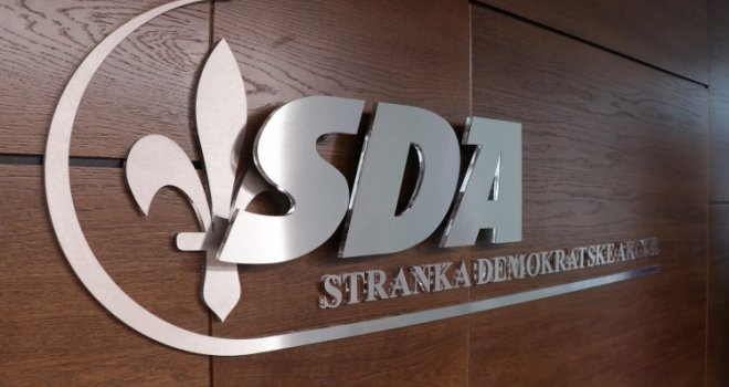 SDA KS: Forto i Vlada da se počnu baviti pandemijom ili podnesu ostavke