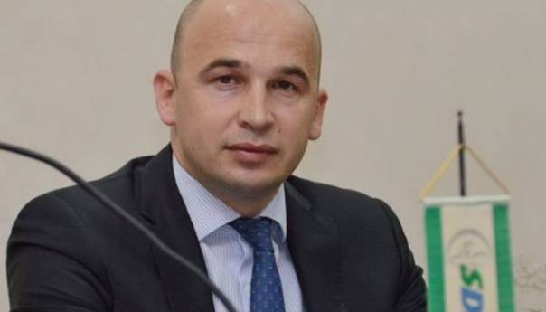 SDA: Manjina i gradonačelnik uvode anarhiju u Zenicu