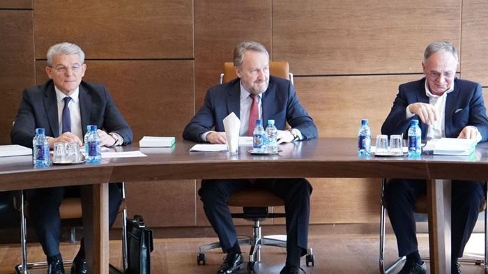 SDA: Ne želimo specijalnog izlasnika EU koji bi BiH povezivao sa Srbijom i Kosovom