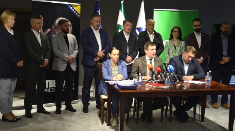 SDA objavila nalaz inspekcije: Konaković diplomirao, pa poslije polagao ispite