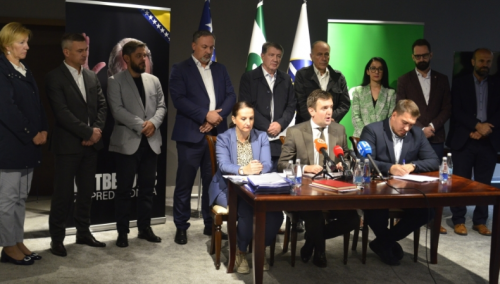 SDA objavila nalaz inspekcije: Konaković diplomirao, pa poslije polagao ispite