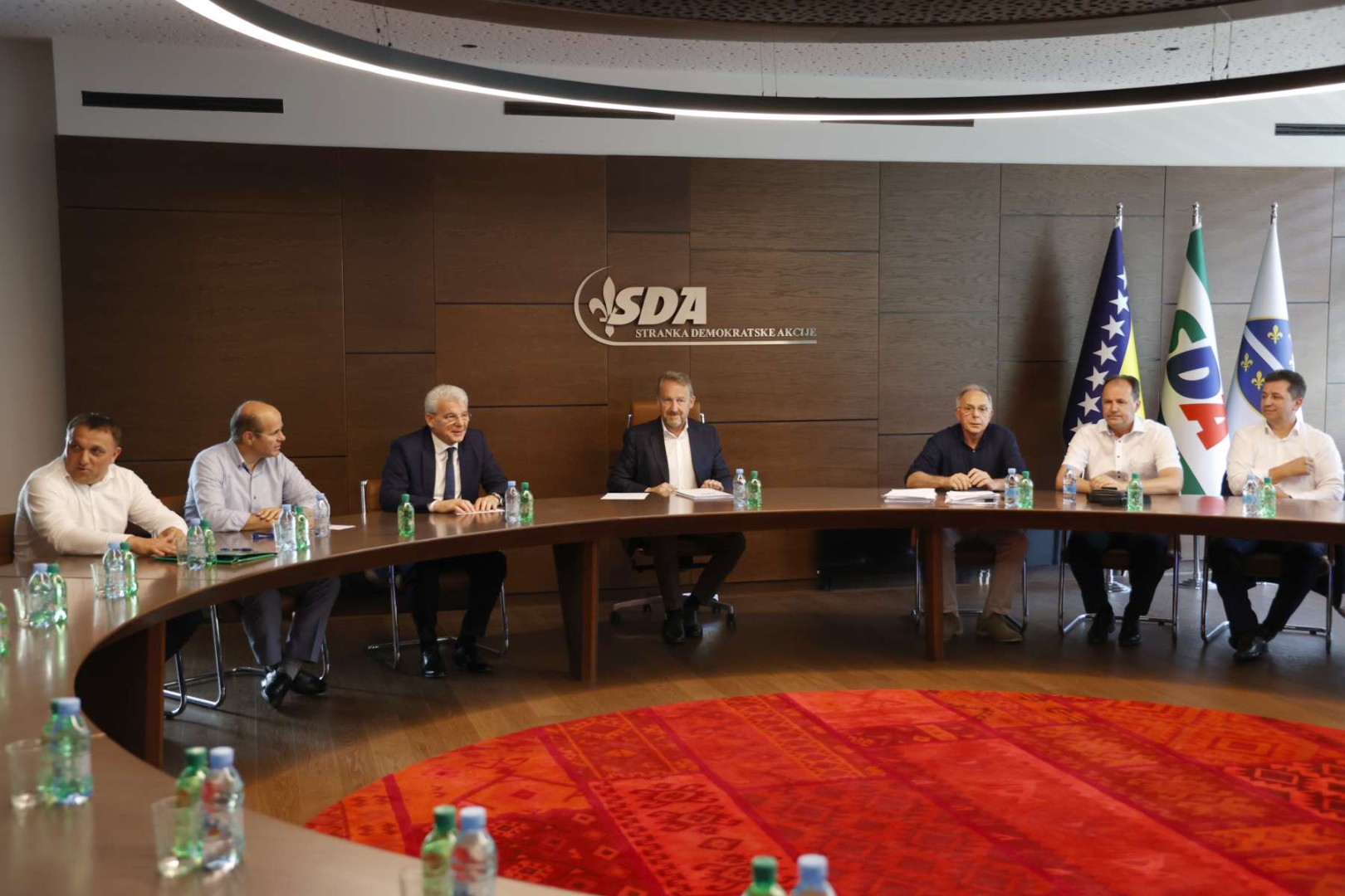 SDA podržala Trojku iz RS, ali nema namjeru ulaziti u vlast