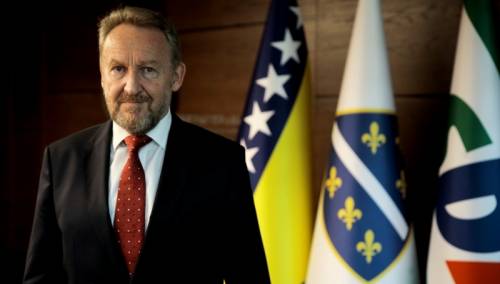 SDA poziva NSRS: Ne pristajte na Dodikove opasne igre