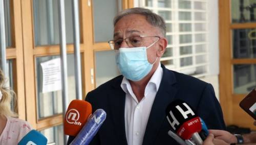 SDA predala liste sa ukupno 2.868 kandidata