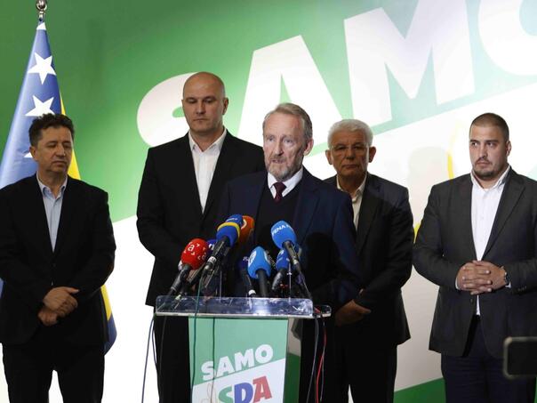 SDA: Rezultati potvrdili da smo uvjerljivo najsnažnija stranka u BiH
