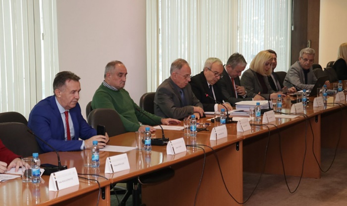 SDA traži dodatne konsultacije, DNS: Božović će biti ministar