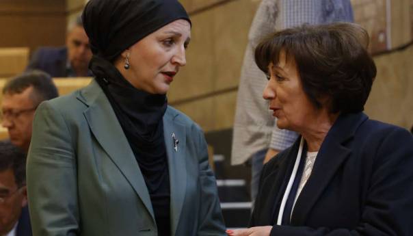 SDA traži smjenu zastupnice Miomirke Melank