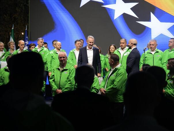 SDA u kampanju krenula iz Stoca, obratio se Izetbegović