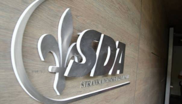 SDA: Umjesto što hapsi državljane BiH, Srbija treba isporučiti Novaka Đukića