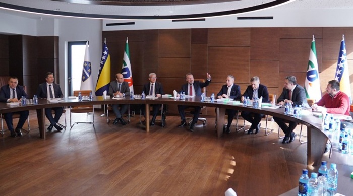 SDA: Vršeći blokadu, Dodik sprečava institucije da reaguju na migrantsku krizu