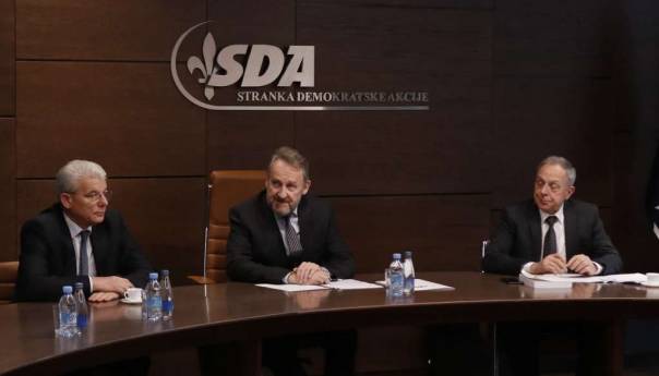 SDA: Zaključak NSRS-a o povlačenju sudija Ustavnog suda BiH je napad na Dejtonski sporazum